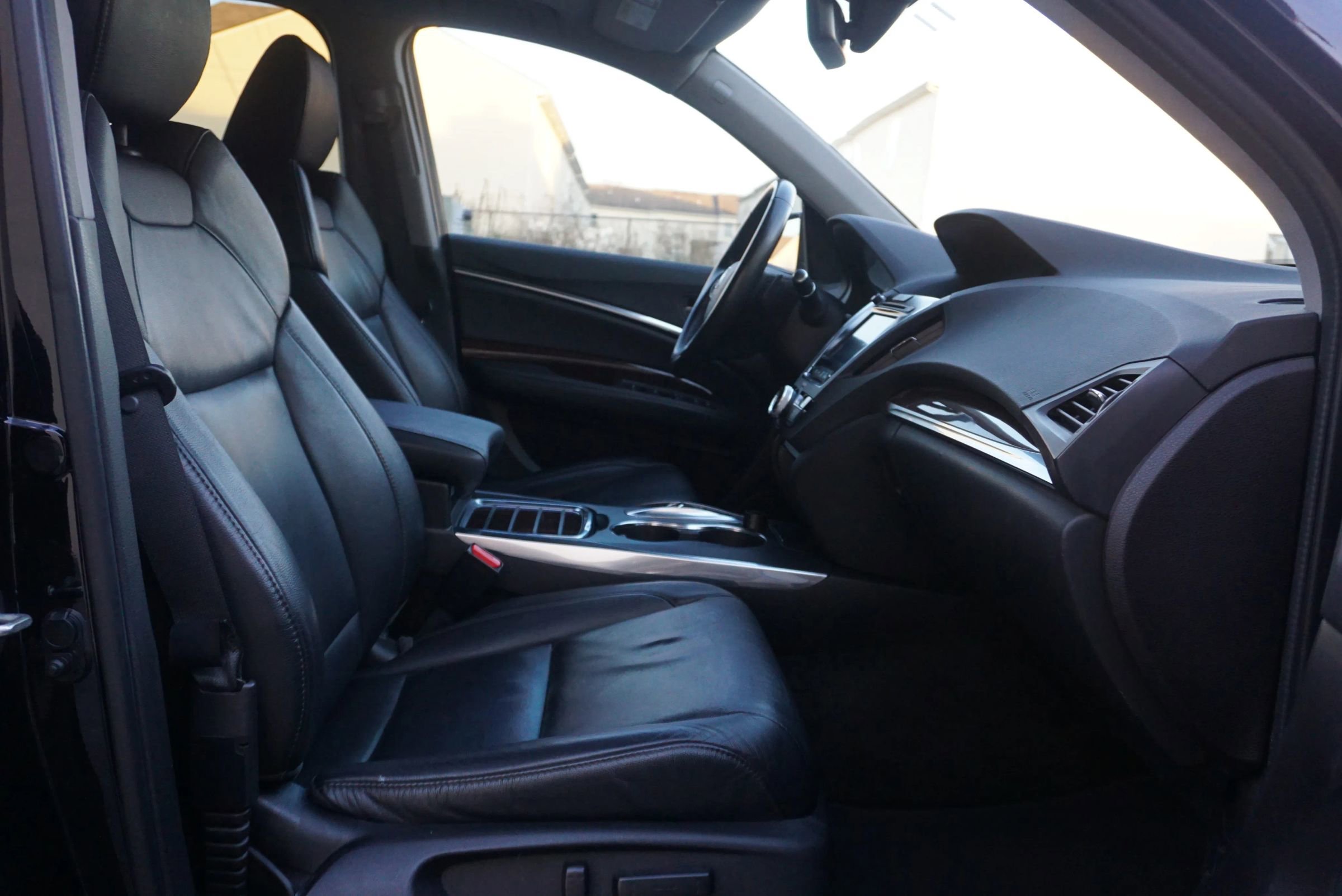 Used 2017 Acura MDX SH-AWD w/ Technology Package image 14