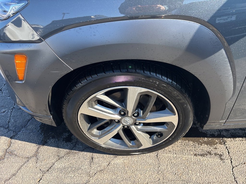 Used 2021 Hyundai Kona Limited image 7