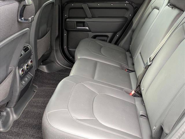 Certified 2025 Land Rover Defender 110 V8 AWD/4WD image 20