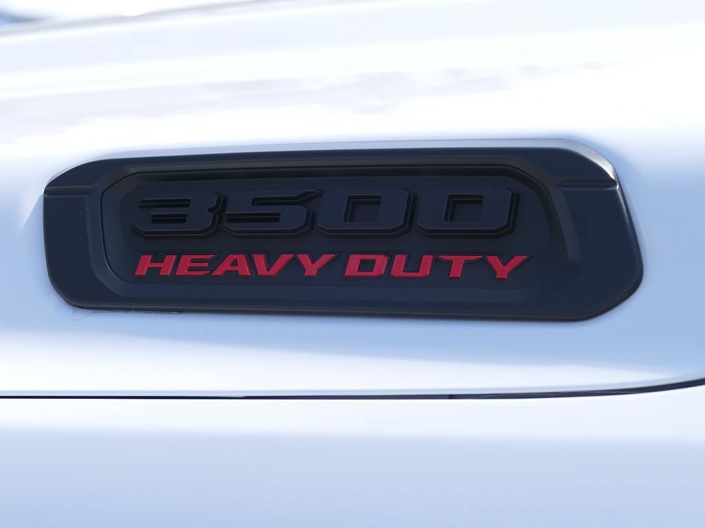 New 2026 RAM 3500 Tradesman AWD/4WD image 8