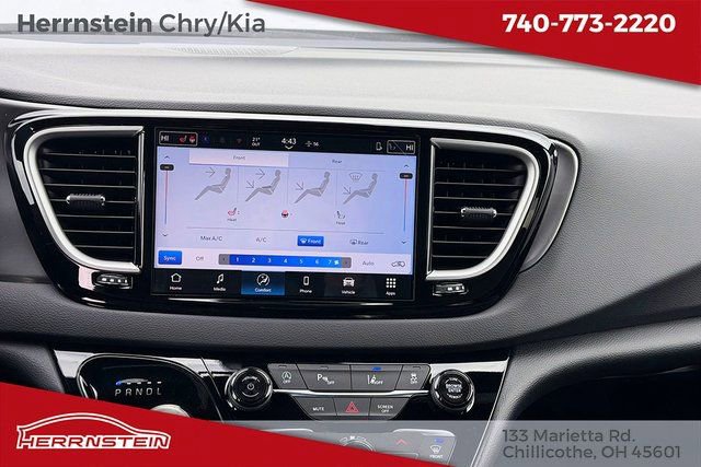 New 2026 Chrysler Voyager LX FWD image 9