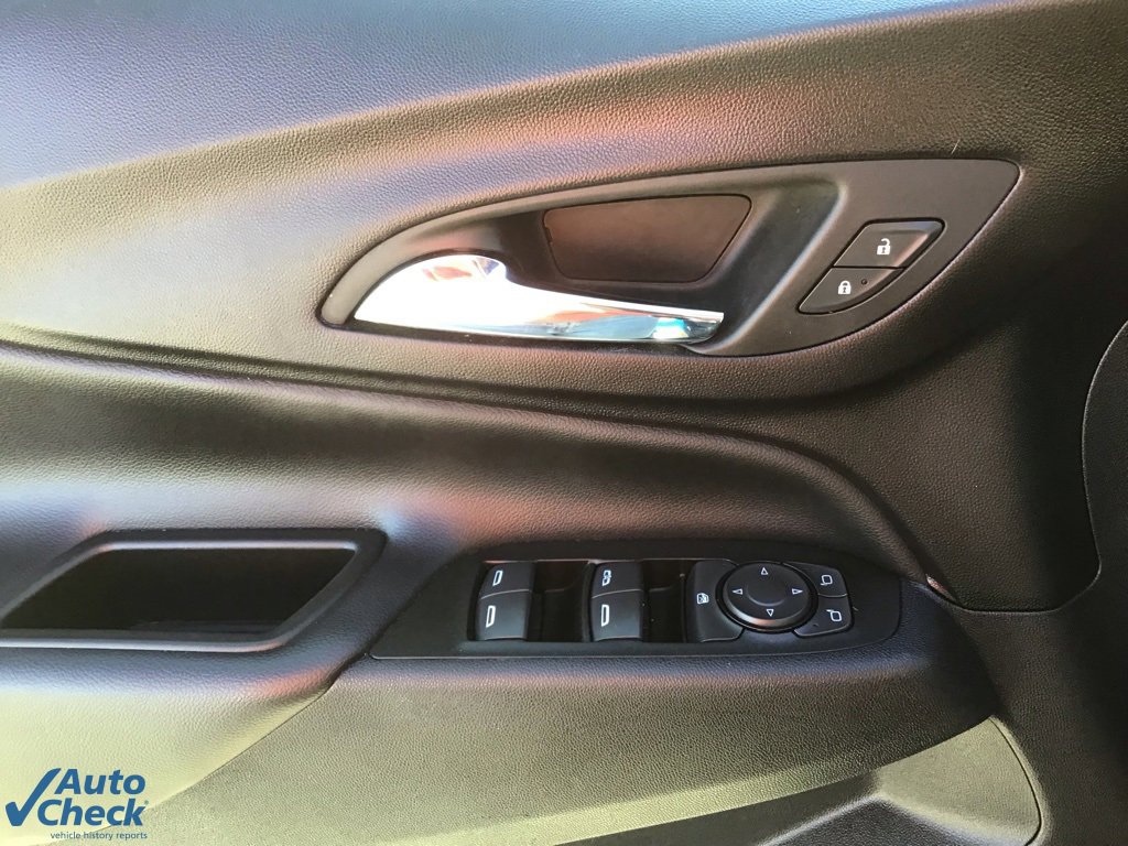 Used 2023 Chevrolet Equinox LT image 26