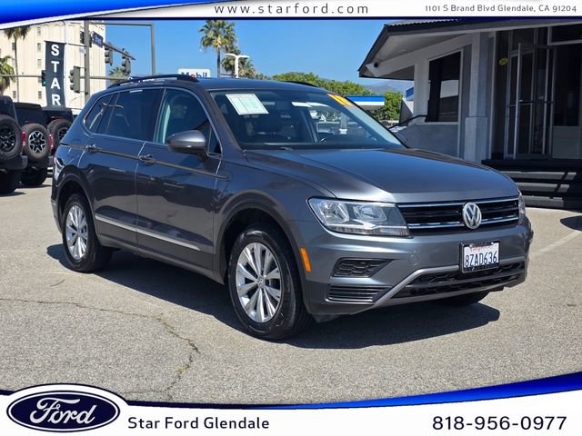 Used 2018 Volkswagen Tiguan SE FWD image 1