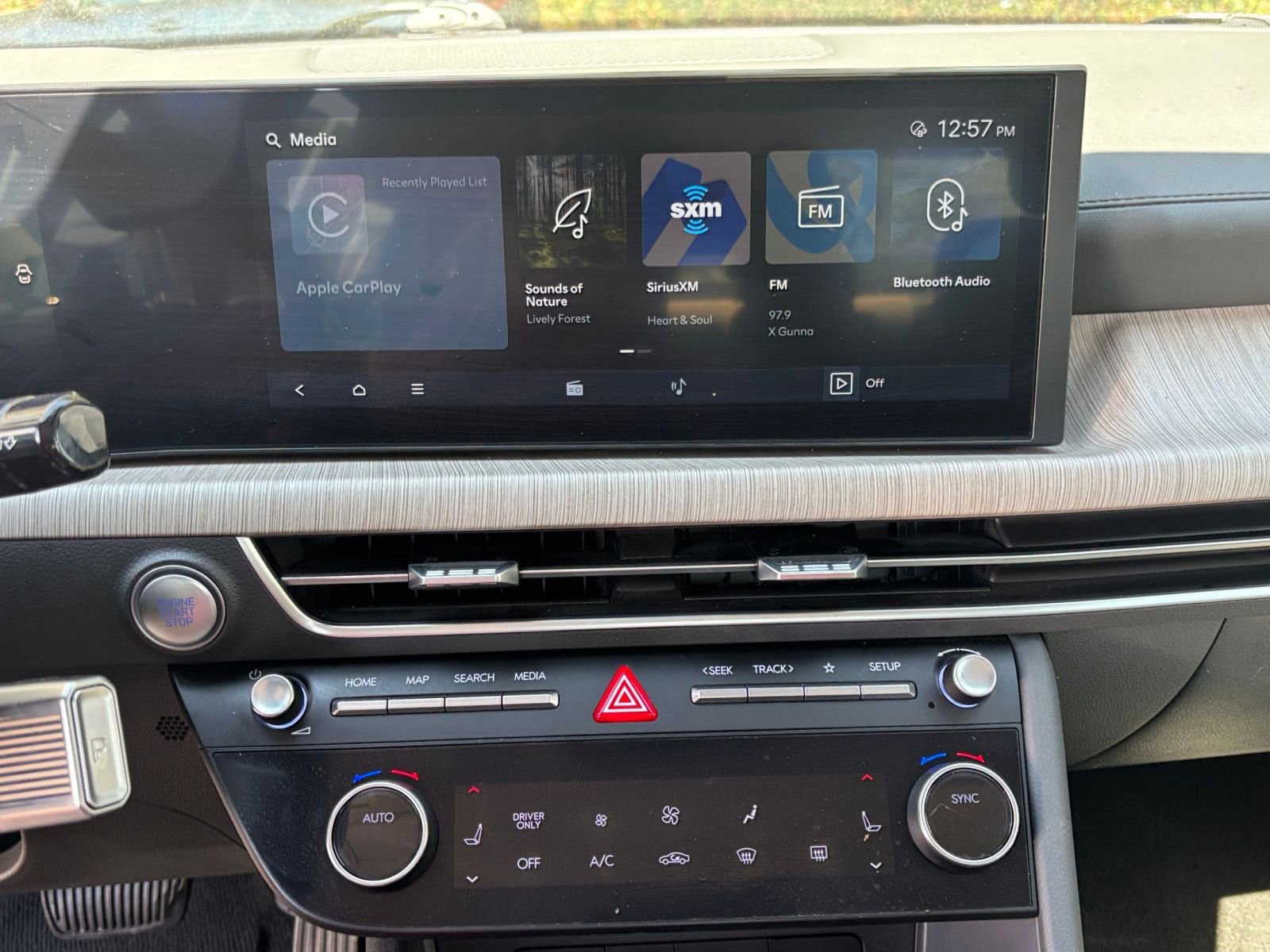 Used 2024 Hyundai Sonata SEL image 17