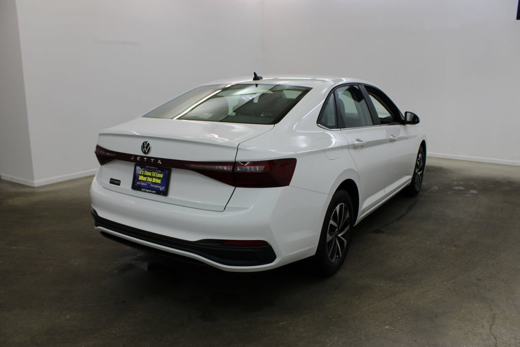 Used 2026 Volkswagen Jetta S FWD image 5