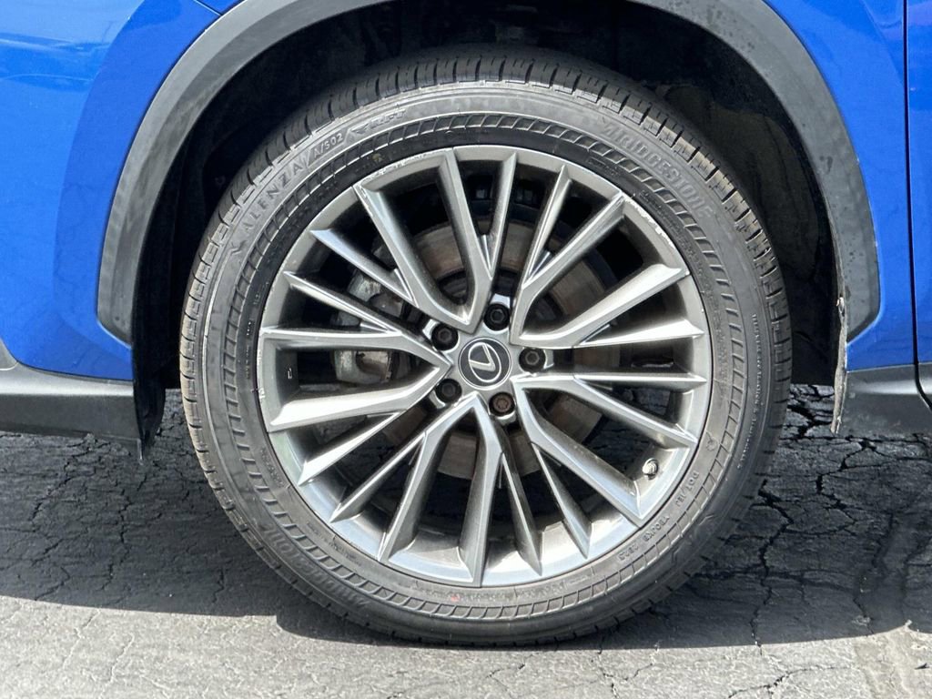 Used 2022 Lexus NX 350h AWD image 9