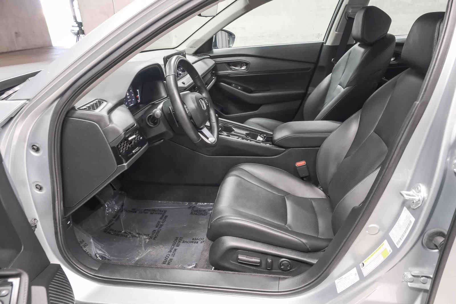 Used 2024 Honda Accord Touring image 22