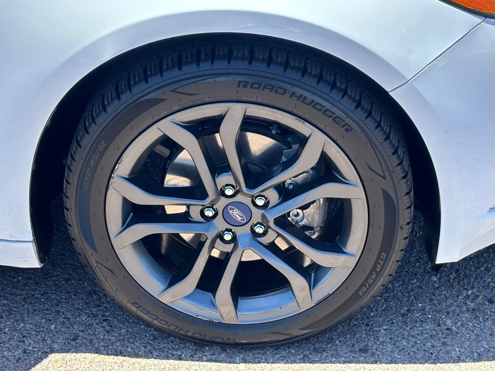 Used 2018 Ford Fusion SE w/ Equipment Group 601A FWD image 8