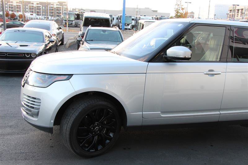 Used 2020 Land Rover Range Rover HSE AWD/4WD image 6