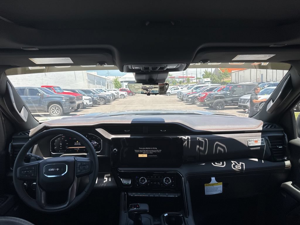New 2026 GMC Sierra 1500 AT4 w/ AT4 Premium Package AWD/4WD image 22