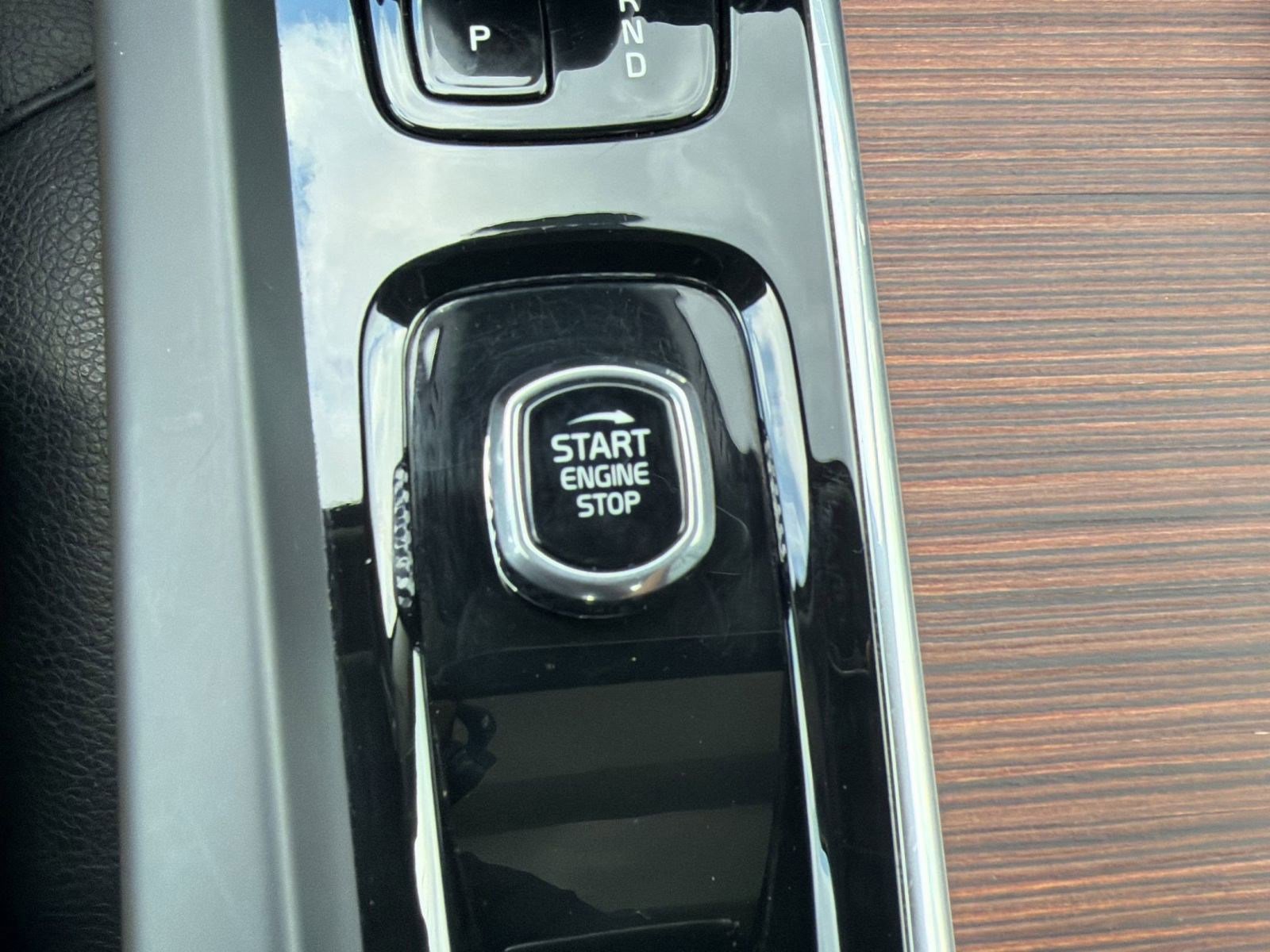 Used 2024 Volvo S60 B5 Plus AWD/4WD image 24
