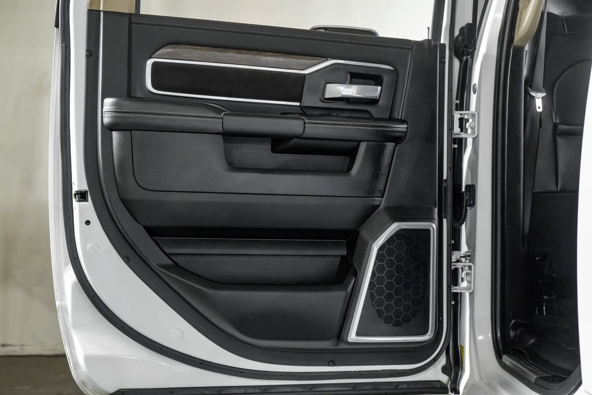 Used 2020 RAM 3500 Laramie AWD/4WD image 36