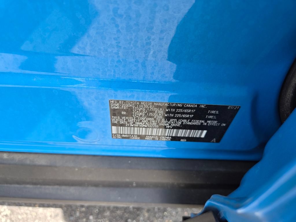 Used 2021 Toyota RAV4 XLE w/ Convenience Package FWD image 32