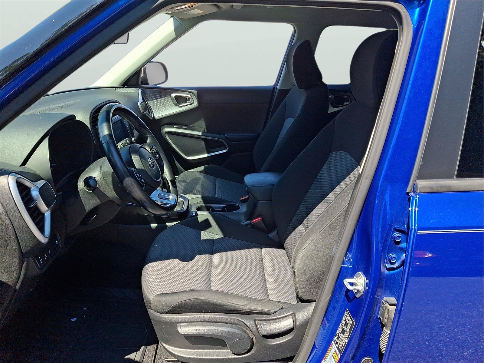 Used 2020 Kia Soul X-Line FWD image 11