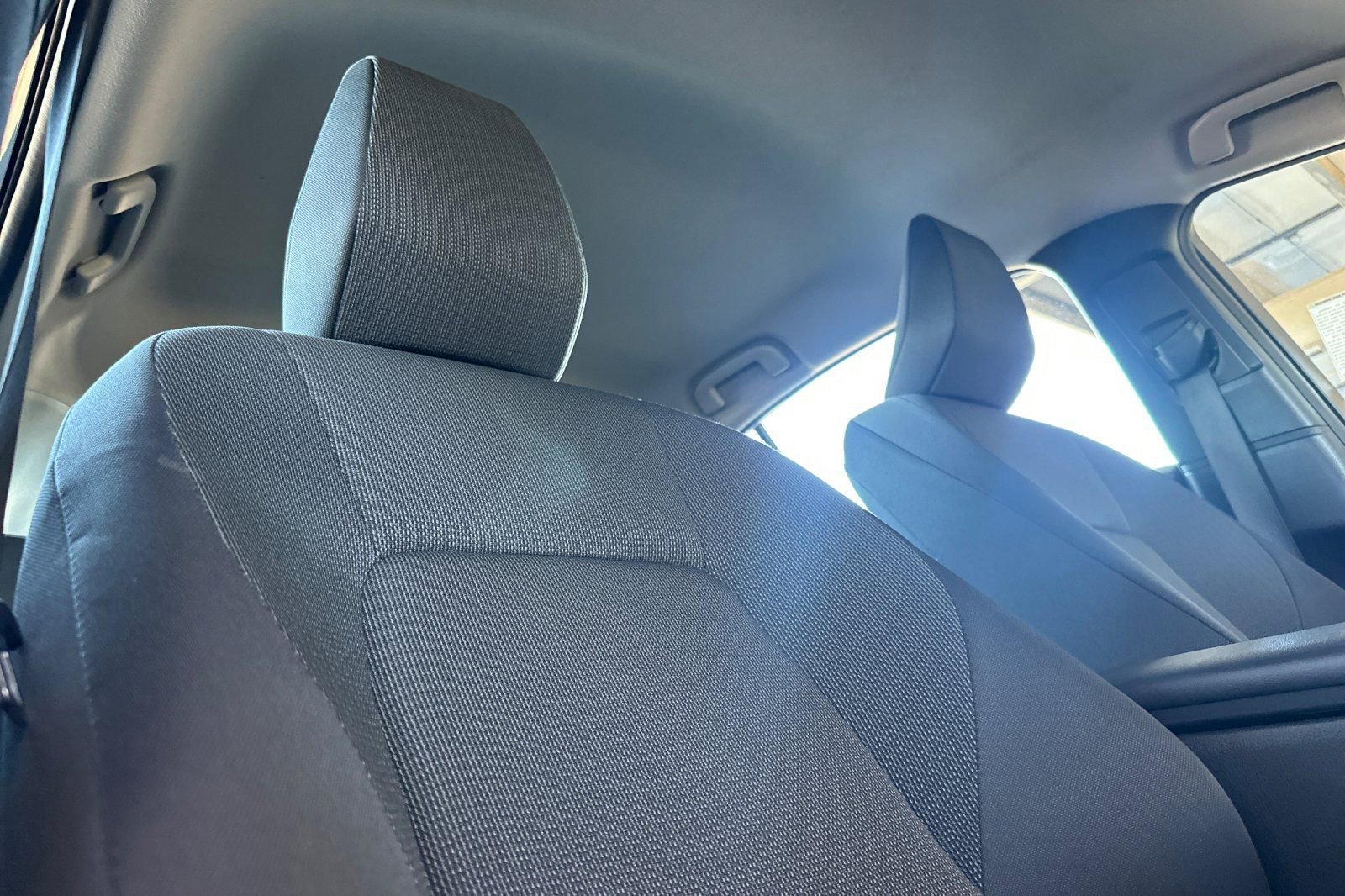 Used 2025 Toyota Prius LE image 19