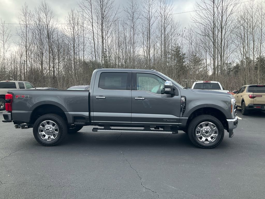 New 2026 Ford F250 Lariat image 4