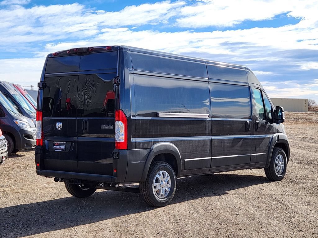 New 2026 RAM ProMaster 2500 w/ Quick Order Package 22G SLT FWD image 3