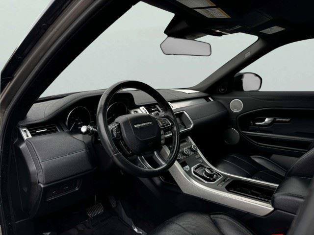 Used 2017 Land Rover Range Rover Evoque SE Premium AWD/4WD image 22