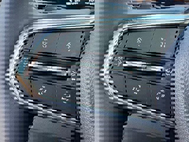 New 2026 Chevrolet Traverse High Country image 21