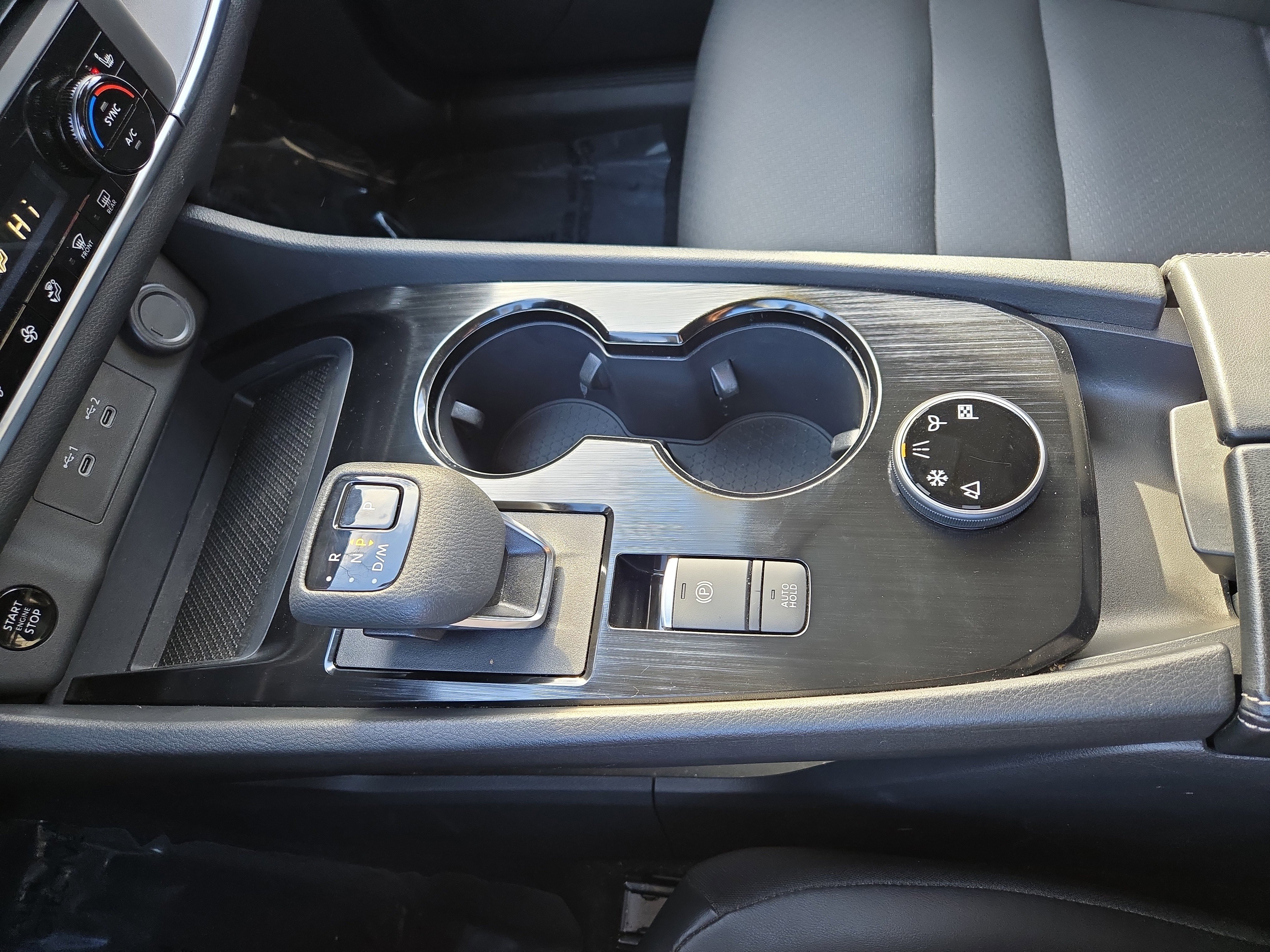 Certified 2025 Nissan Rogue SV w/ SV Premium Package image 22