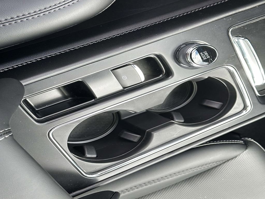 New 2025 Lincoln Corsair FWD w/ Equipment Group 101A image 33