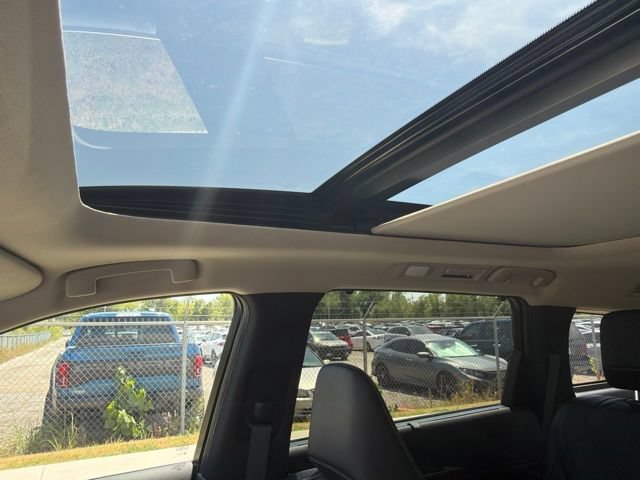 Used 2023 INFINITI QX60 Luxe w/ Cargo Package FWD image 15