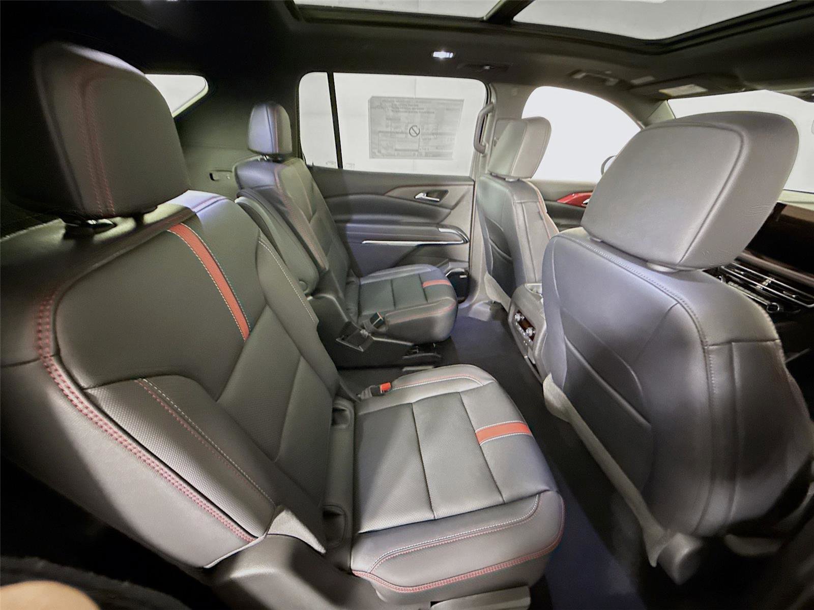 New 2026 Chevrolet Traverse RS image 24