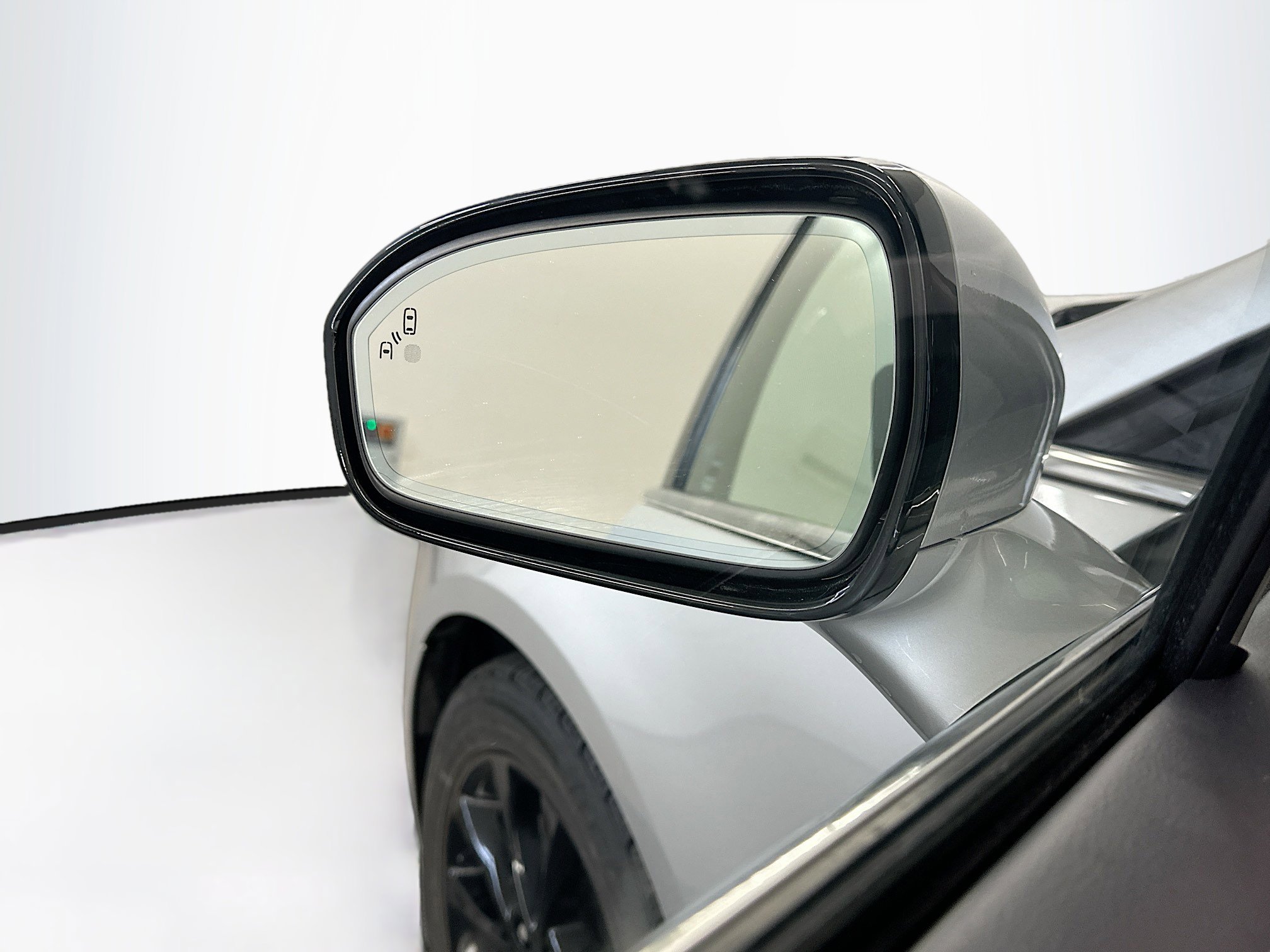 Used 2017 Ford Fusion SE image 16