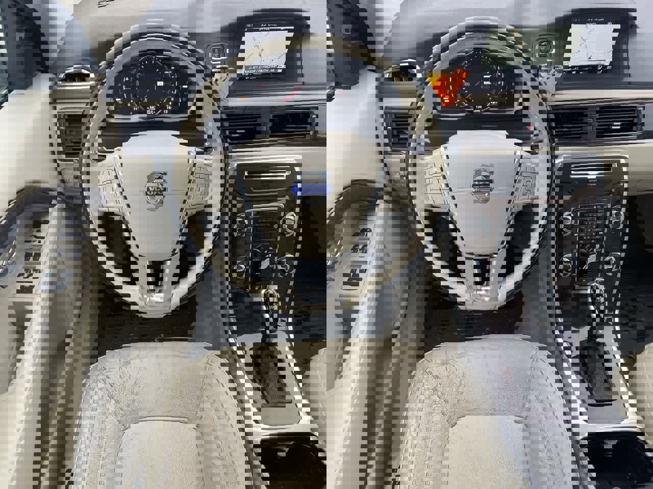 Used 2015 Volvo S80 T6 Platinum image 11