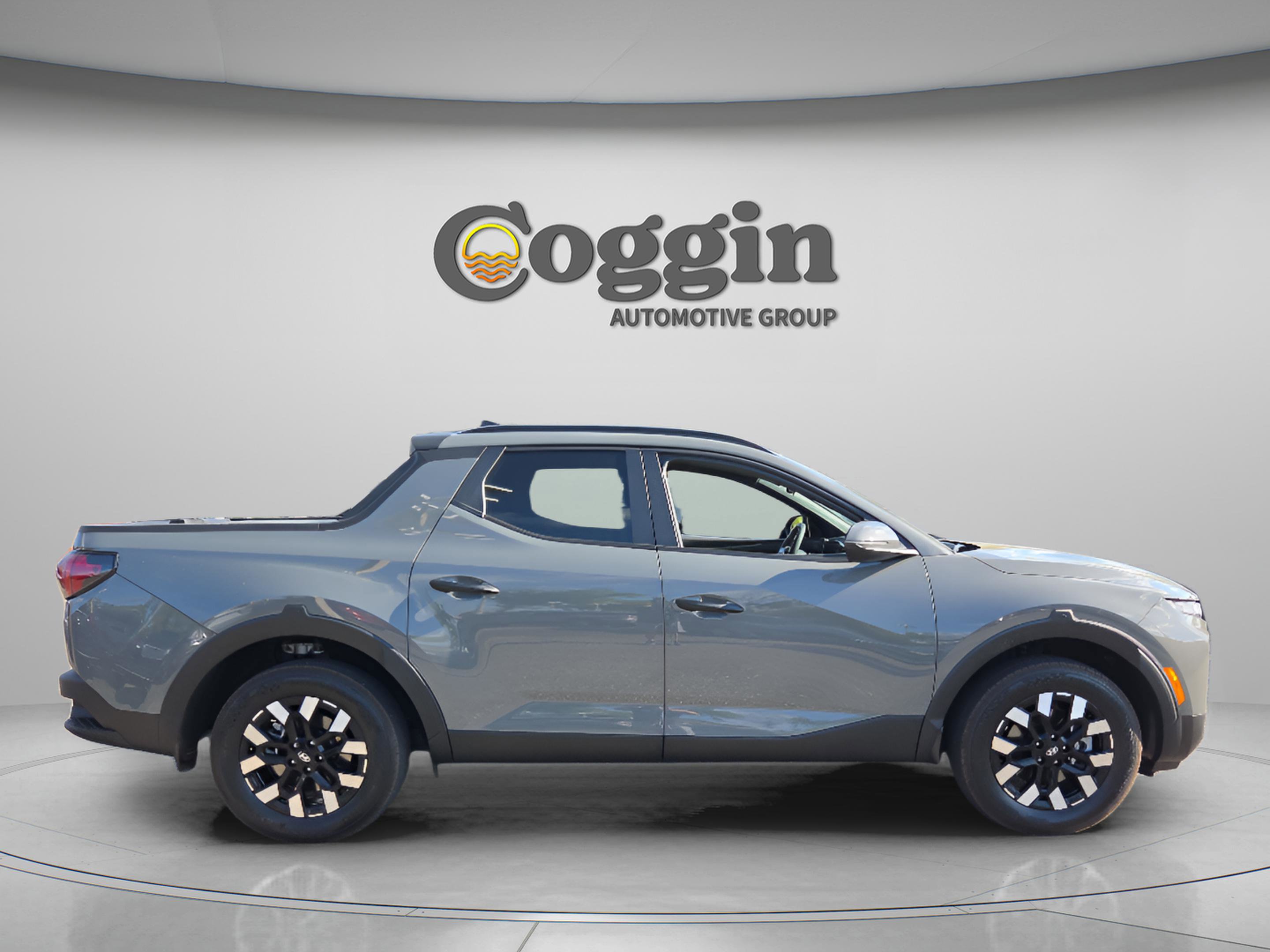 Used 2025 Hyundai Santa Cruz SEL image 6