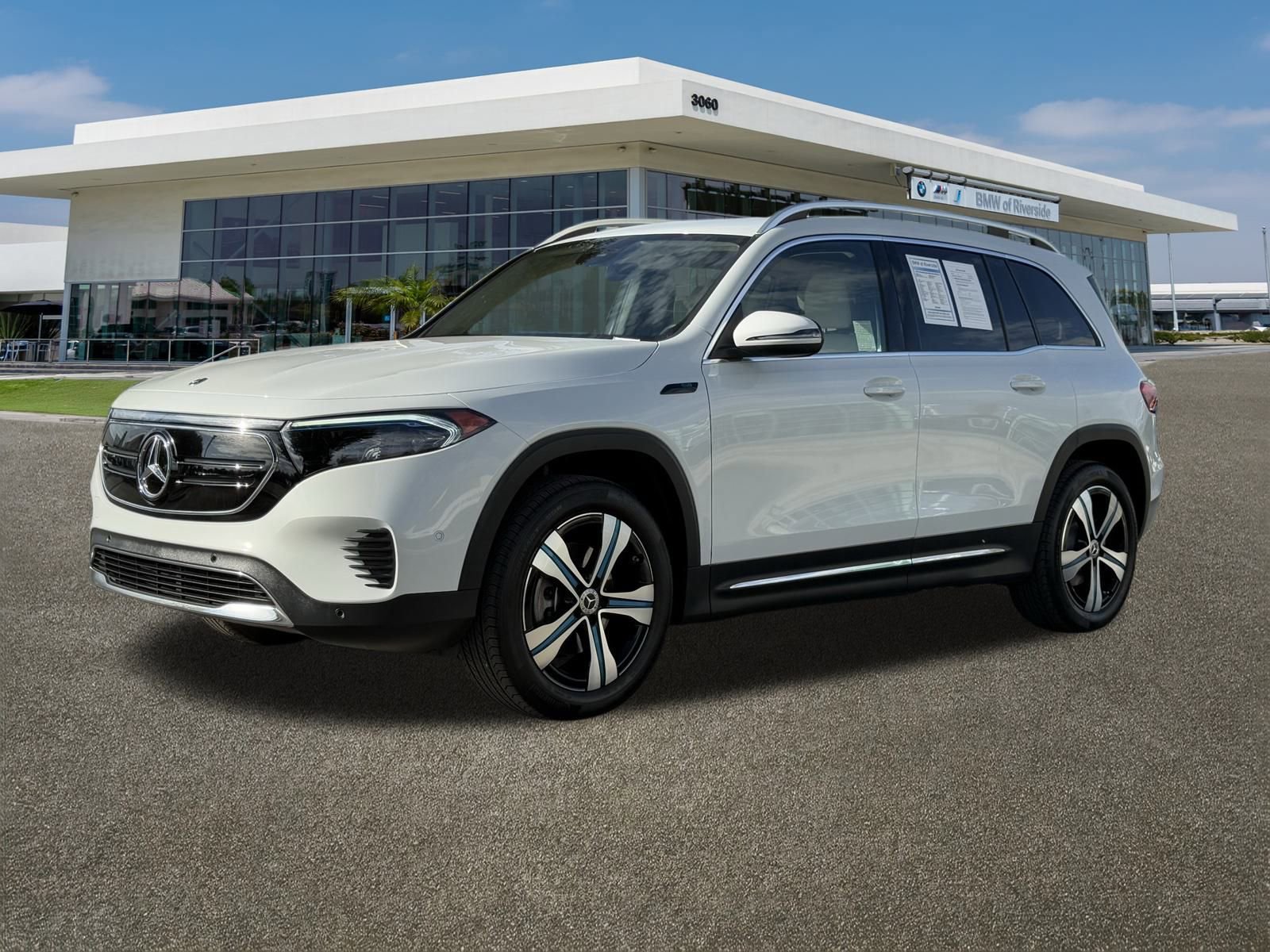 Used 2023 Mercedes-Benz EQB 300 4MATIC image 5