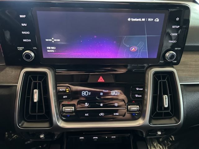 Used 2023 Kia Sorento EX w/ Panoramic Sunroof Package image 8