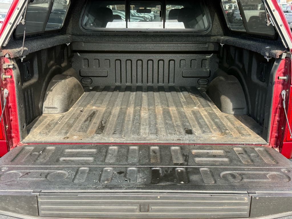 Used 2016 Ford F150 Lariat image 16
