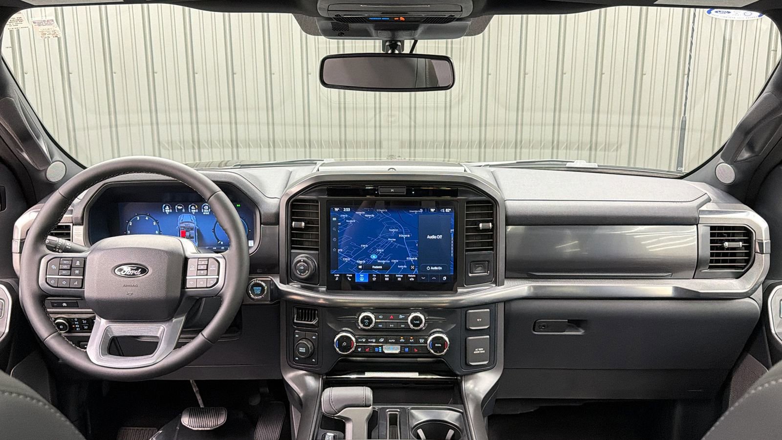 Used 2025 Ford F150 Lariat AWD/4WD image 35