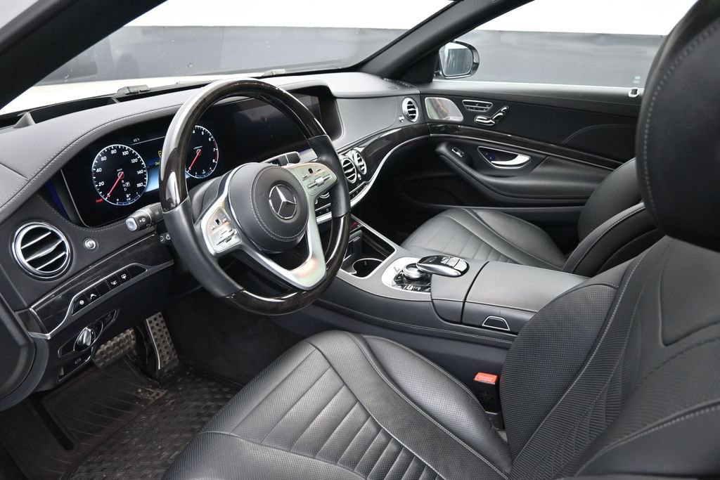 Used 2019 Mercedes-Benz S 560 4MATIC Sedan image 19