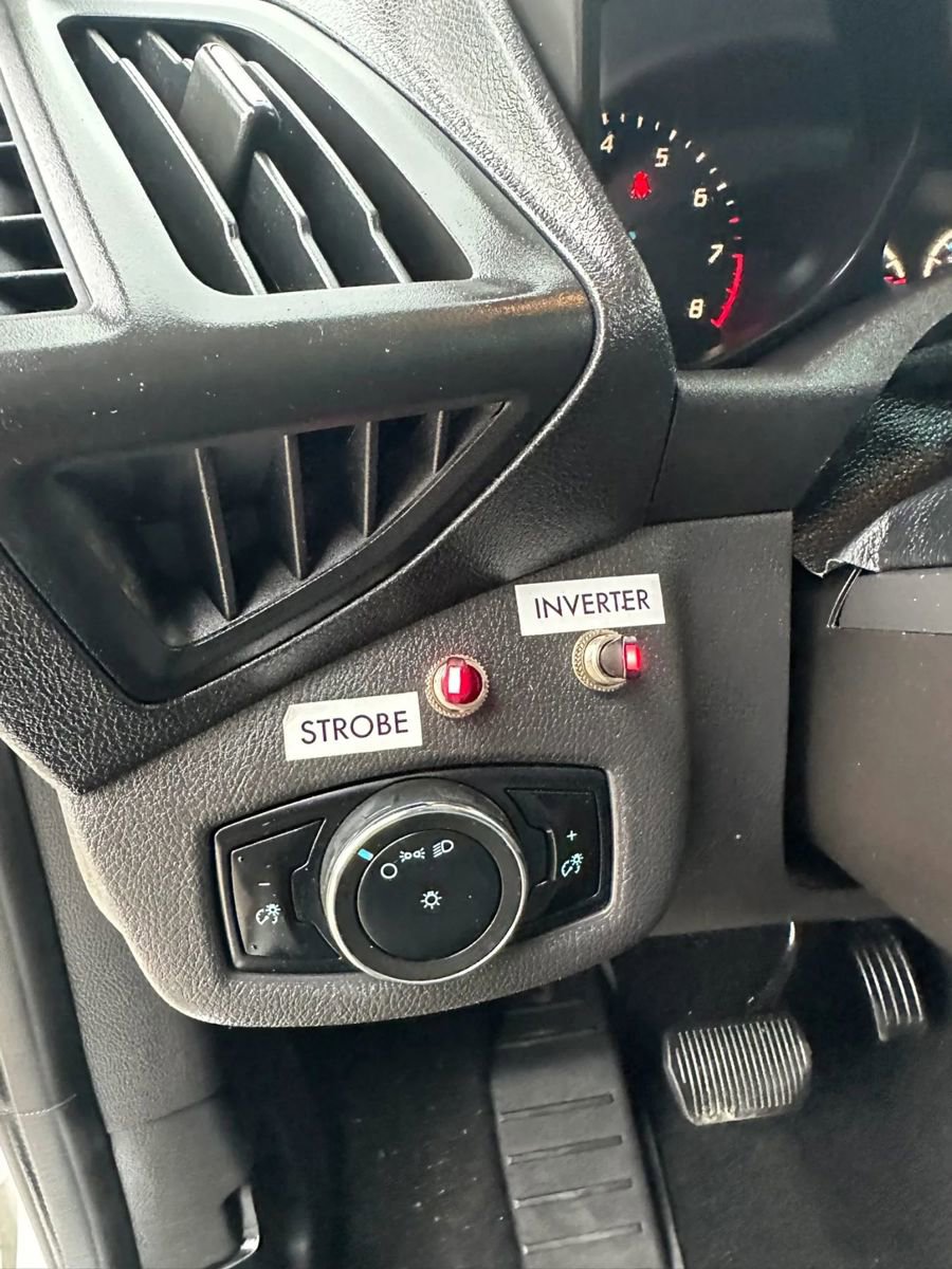 Used 2016 Ford Transit Connect XL FWD image 13