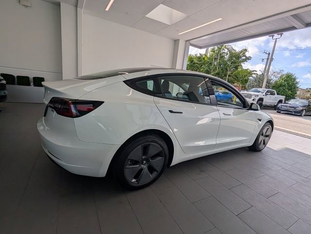 Used 2023 Tesla Model 3 Standard Range image 11