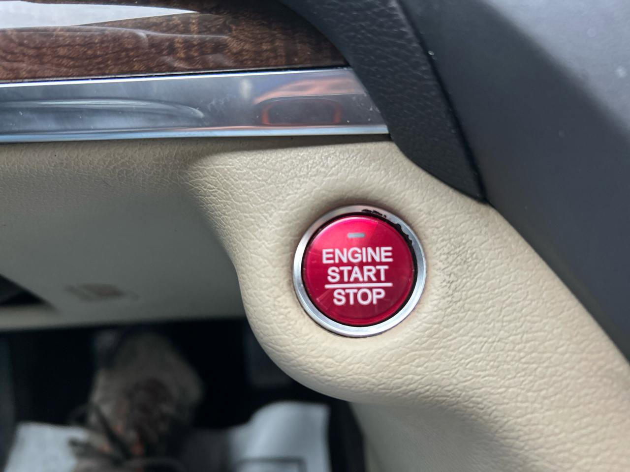 Used 2017 Acura MDX SH-AWD image 16