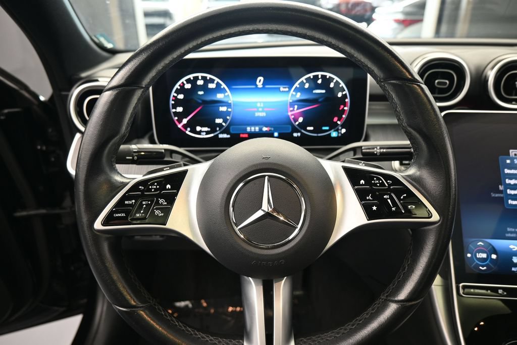 Used 2025 Mercedes-Benz C 300 Sedan image 20