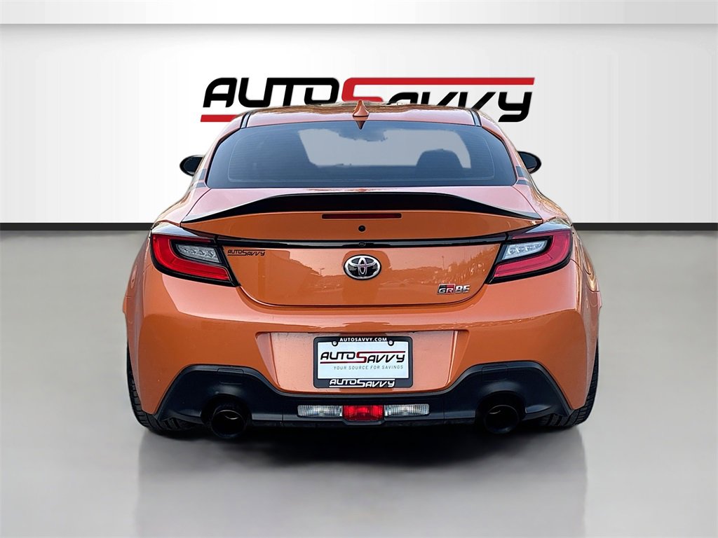 Used 2023 Toyota GR86 10th Anniversary SE image 6