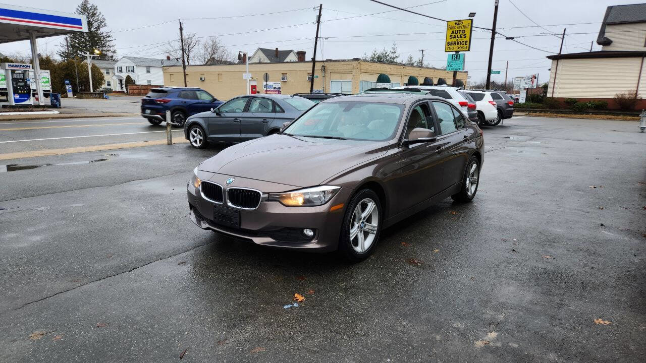 Used 2015 BMW 320i xDrive Sedan image 4