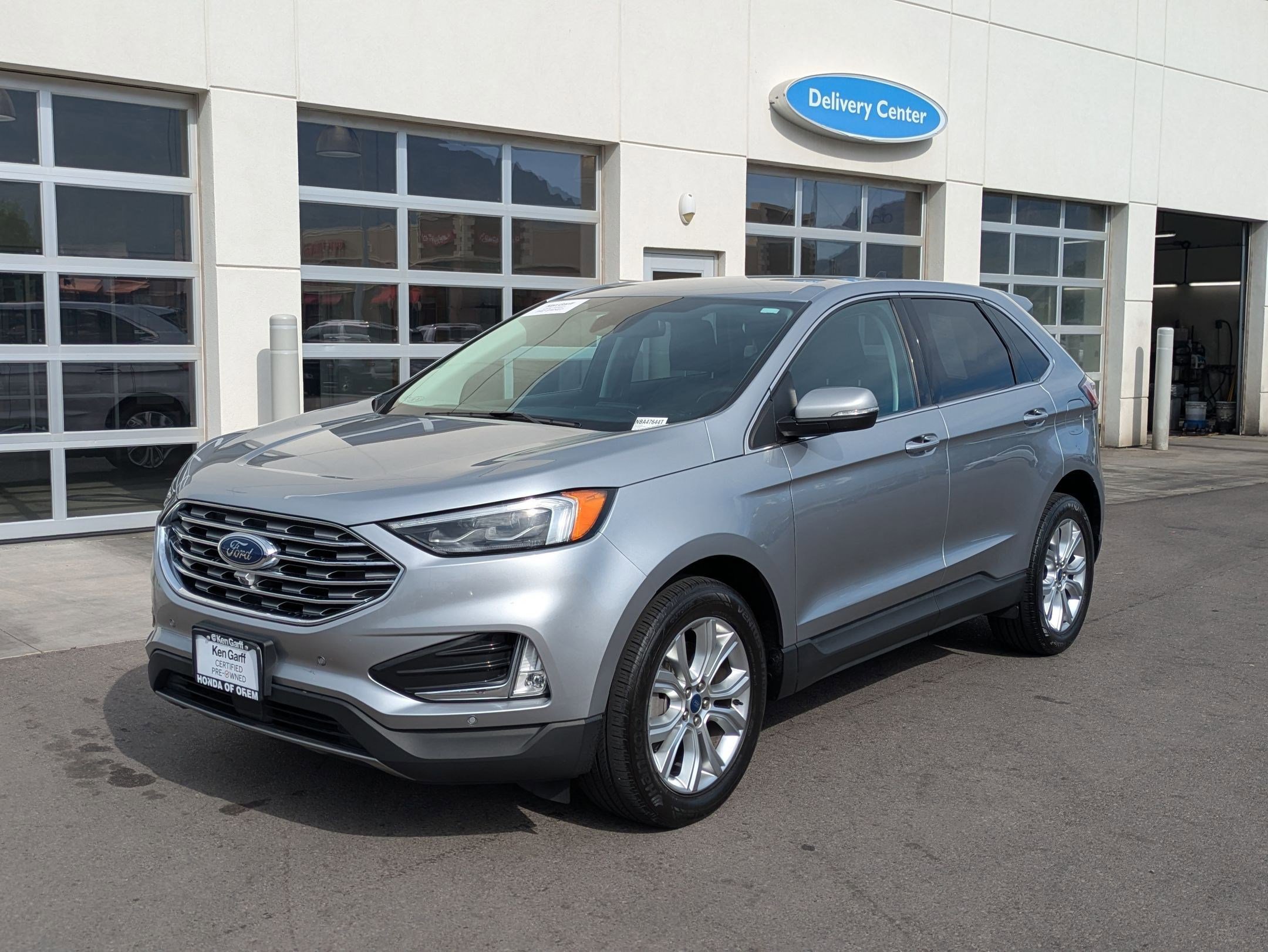 Used 2022 Ford Edge Titanium w/ Equipment Group 301A AWD/4WD image 11