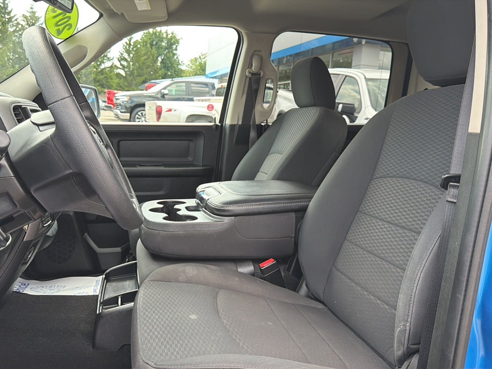 Used 2019 RAM 1500 Express w/ Hydro Blue Sport Package AWD/4WD image 16