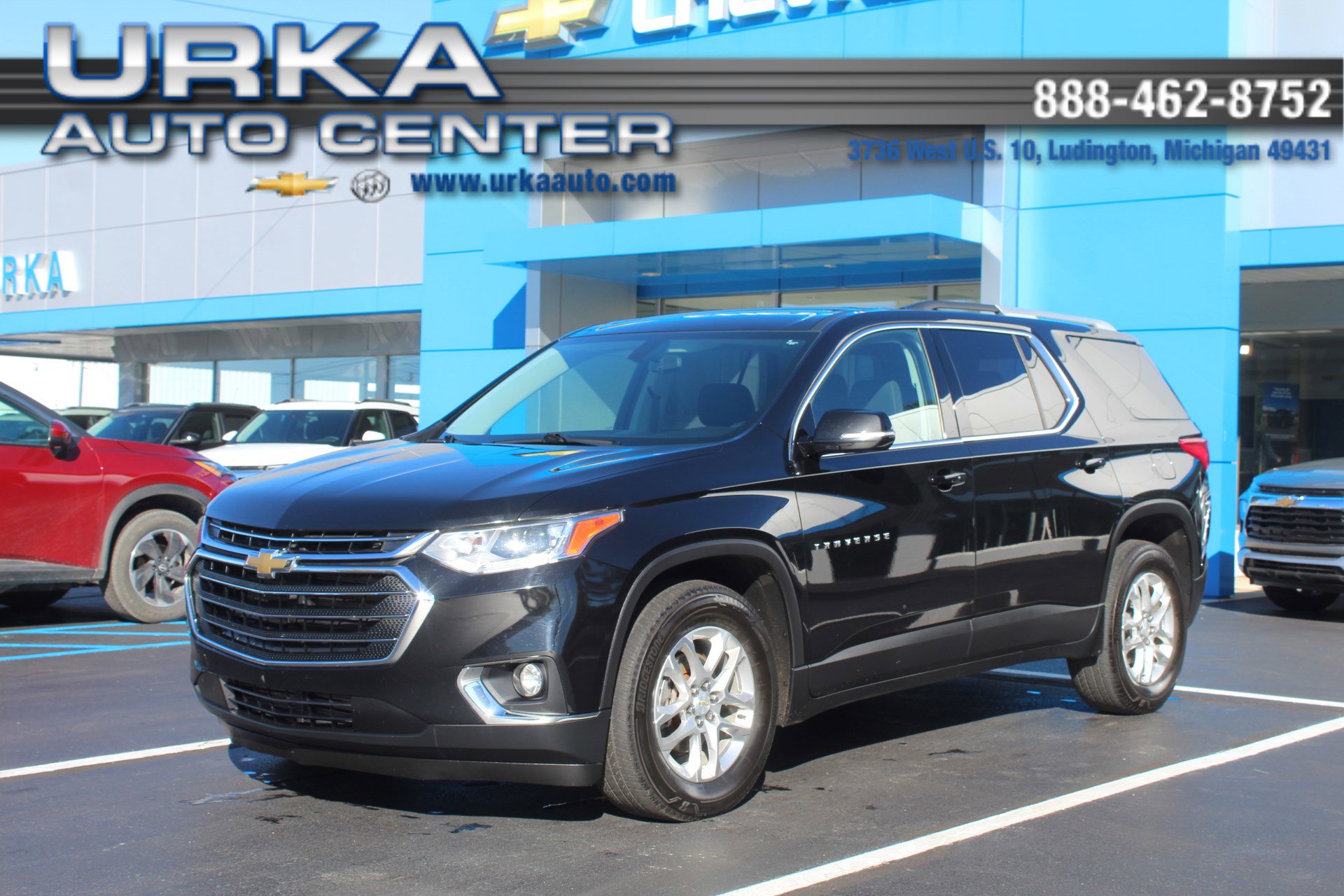 Certified 2018 Chevrolet Traverse LT w/ LPO, Floor Liner Package image 1