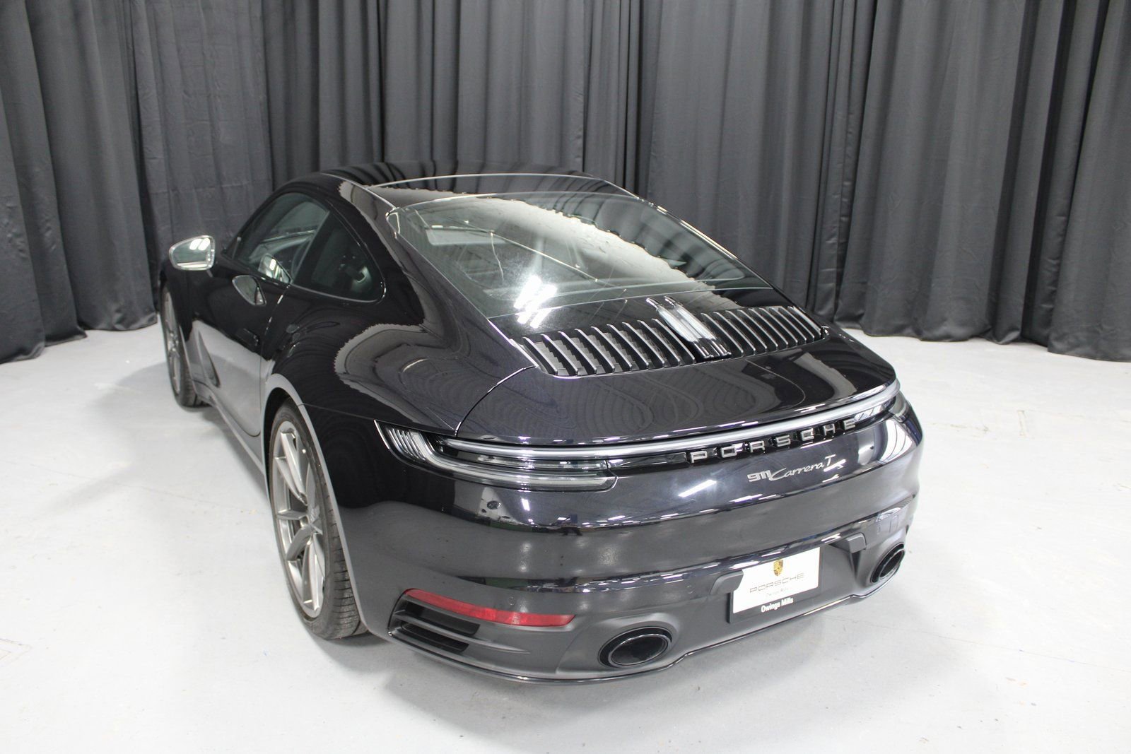 Certified 2024 Porsche 911 Carrera T image 3
