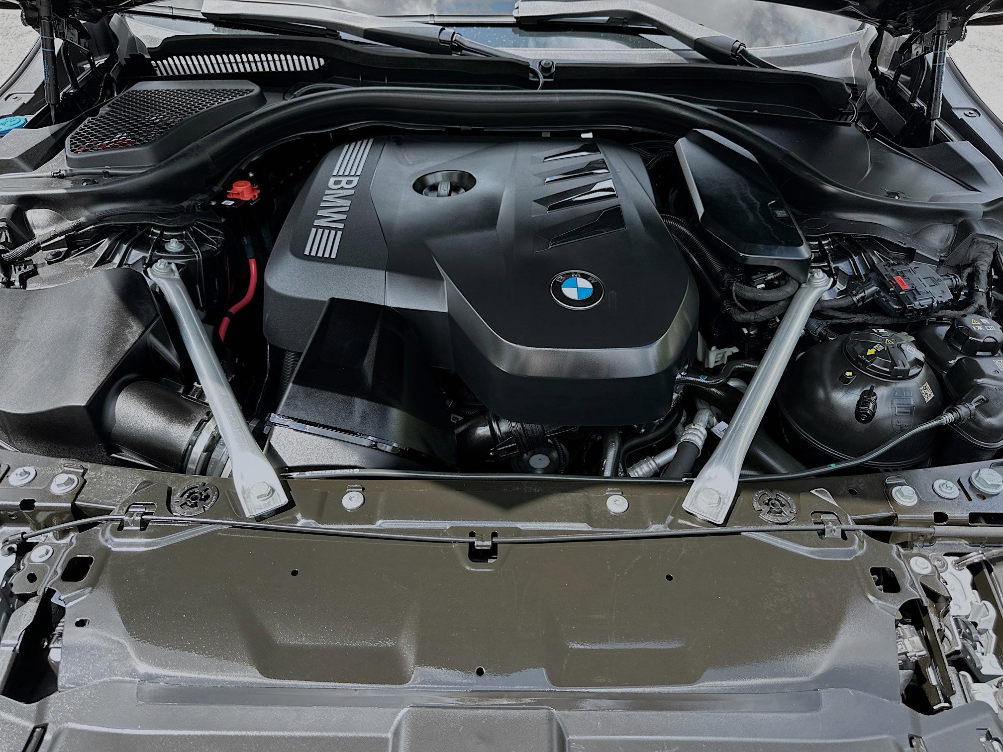 Certified 2024 BMW 530i 530i w/ M Sport Package image 34