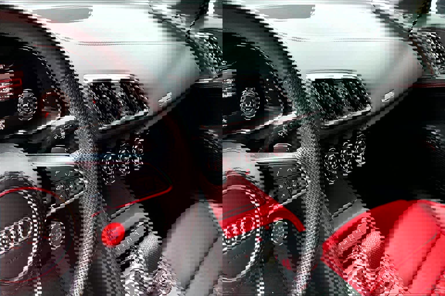 Used 2020 Audi R8 V10 image 8