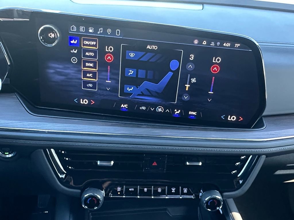 New 2026 Chevrolet Suburban LS image 16