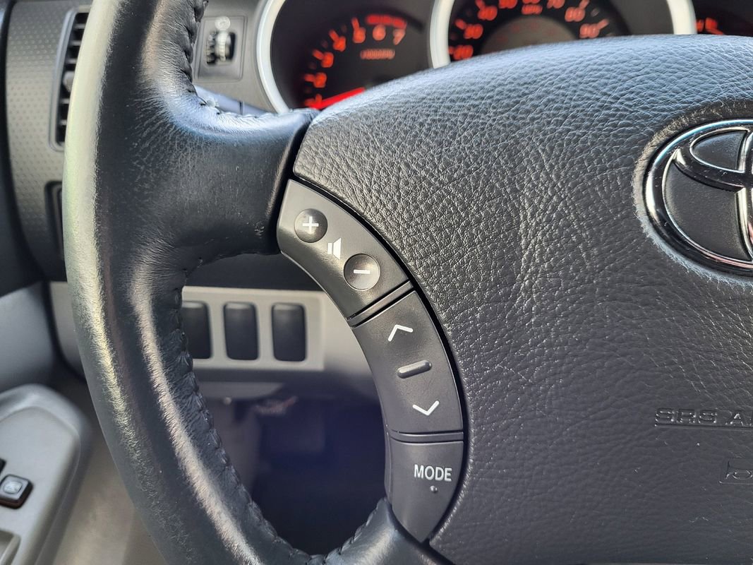 Used 2005 Toyota Tacoma TRD Off-Road image 24