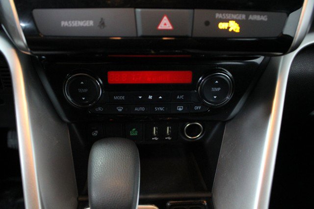 Used 2023 Mitsubishi Eclipse Cross SEL image 19
